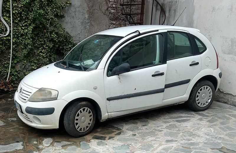 Usata Citroën C3 2004 Bianco Furgone