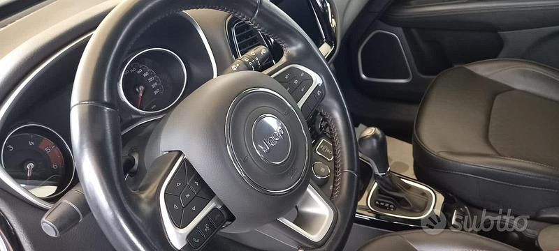 Usata Jeep Compass Limited 140 CV (102 kW) 2020 Grigio SUV