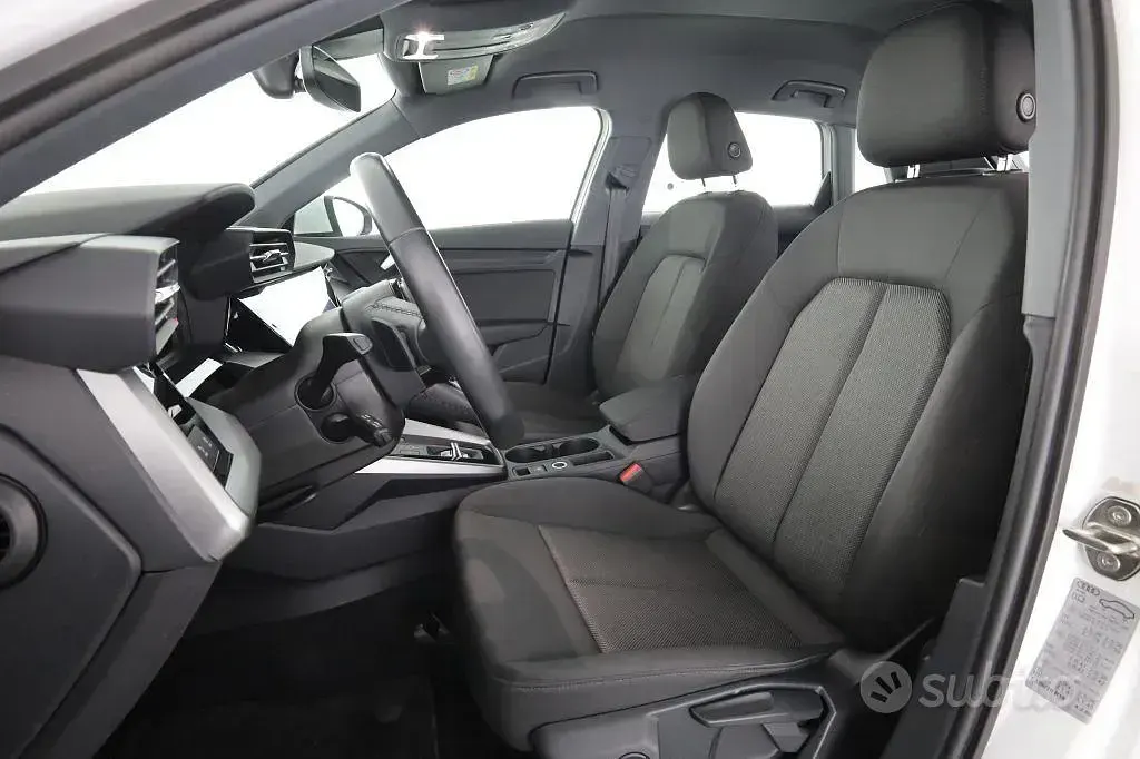 Usata Audi A3 Business 150 CV (110 kW) 2022 Bianco Berlina