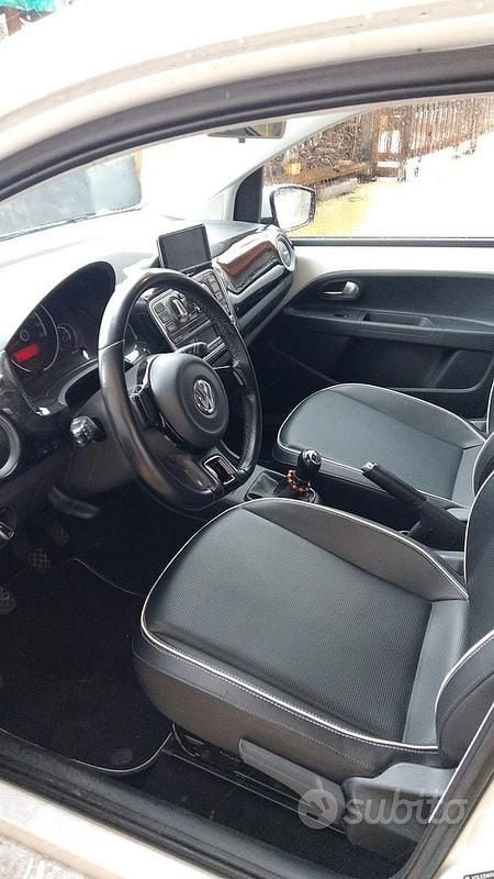 Usata VW up! 2013 Bianco Utilitaria