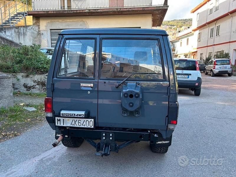 Usata Toyota Land Cruiser 86 CV (63 kW) 1988 SUV