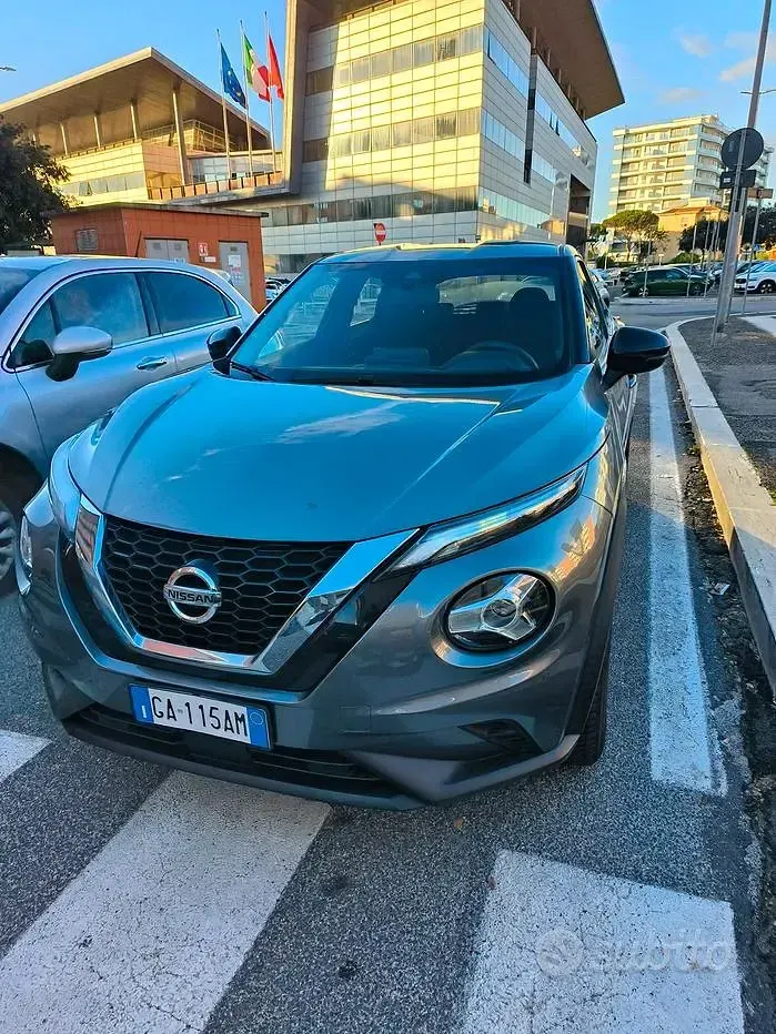 Usata Nissan Juke 117 CV (86 kW) 2020 Grigio SUV