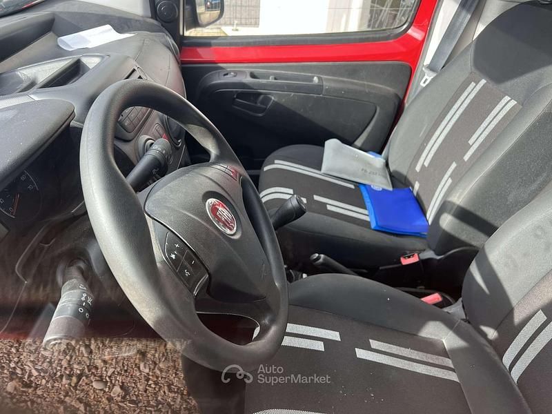 Usata Fiat Fiorino 95 CV (69 kW) 2015 Rosso Monovolume