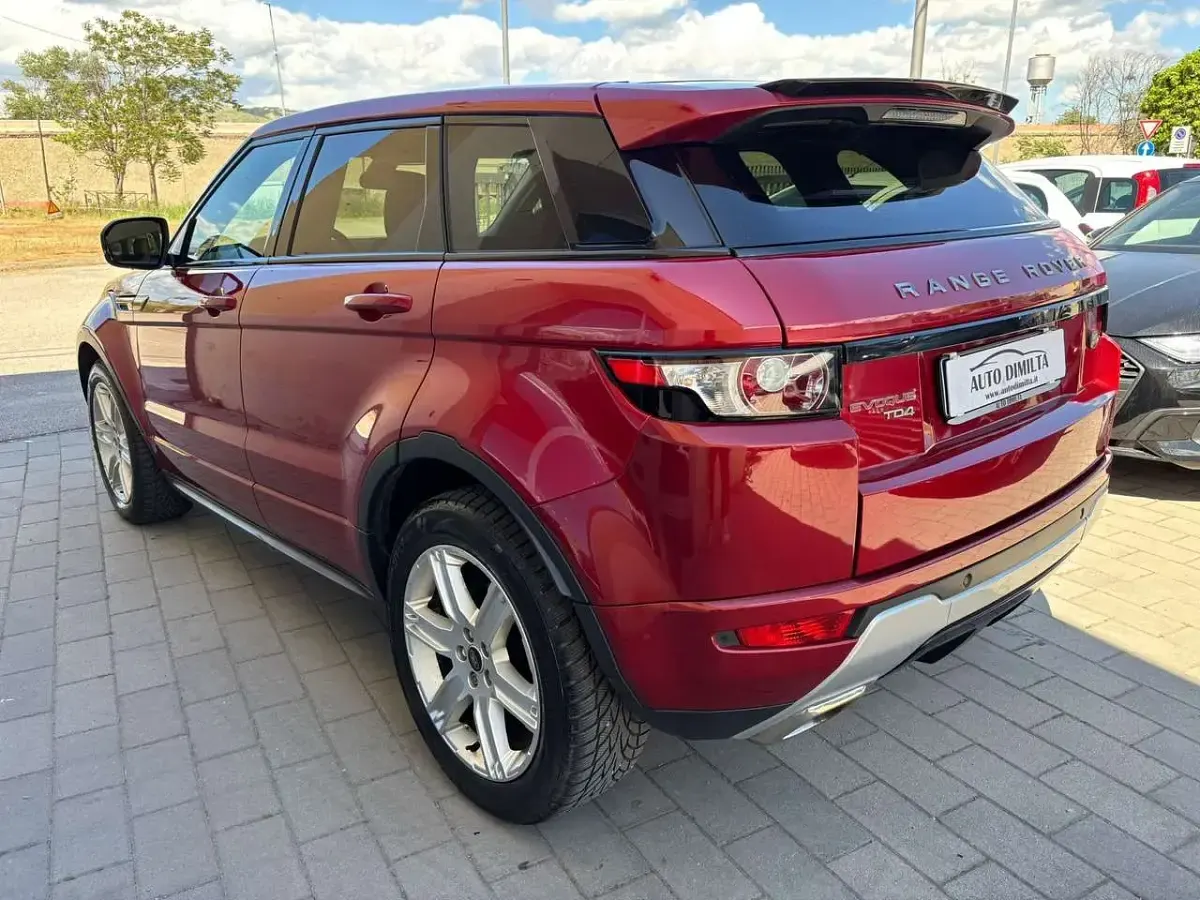 Usata Land Rover Range Rover evoque Dynamic 150 CV (110 kW) 2012 Rosso SUV