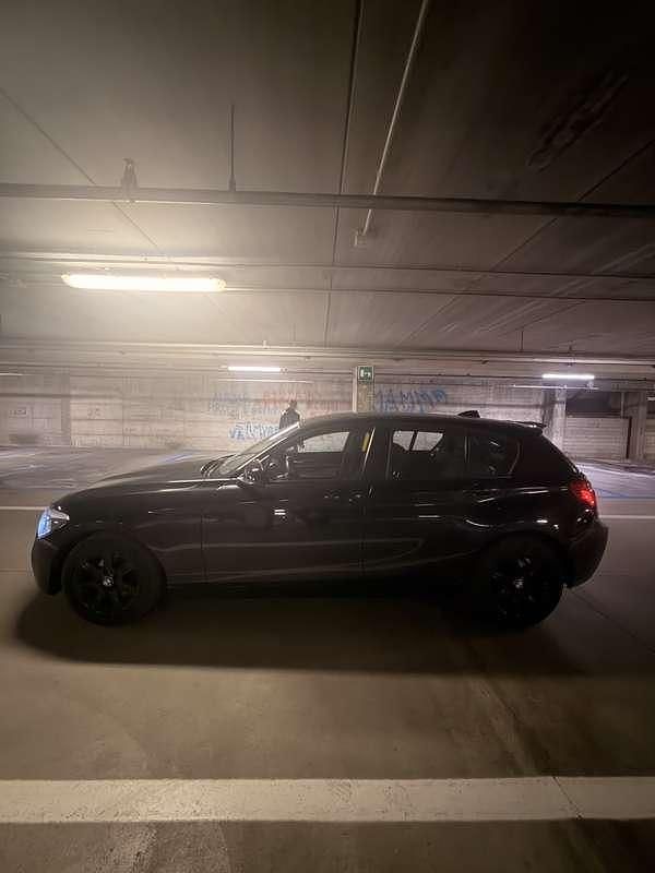Usata BMW 118 143 CV (105 kW) 2014 Utilitaria