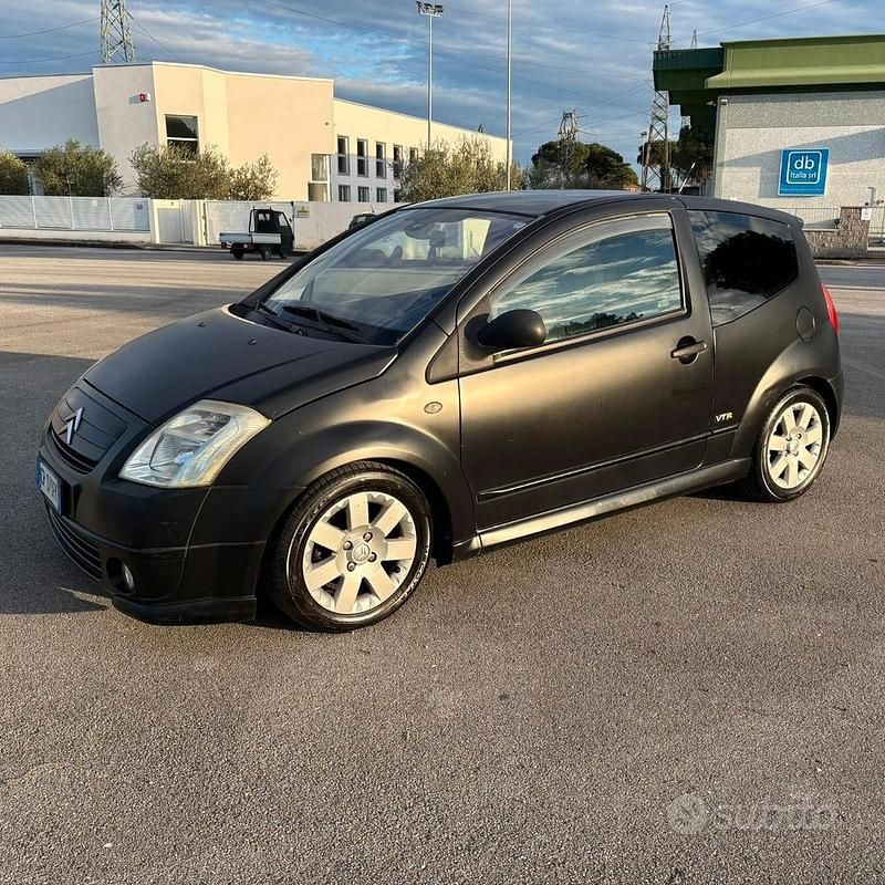 Usata Citroën C2 VTR Sport 73 CV (53 kW) 2004 Nero Utilitaria