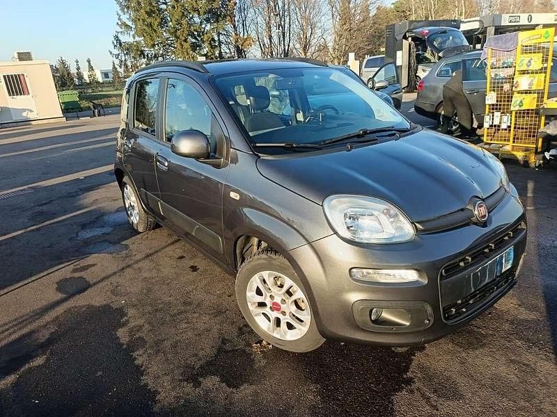 Usata Fiat Panda Lounge 86 CV (63 kW) 2016 Grigio Utilitaria