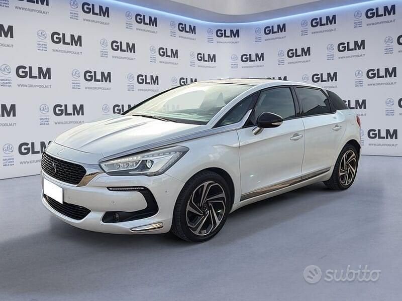 Bianco Usata 2017 DS Automobiles DS5 Sport Chic Due volumi | 14.700 € (Cara) - Immagine 1/4