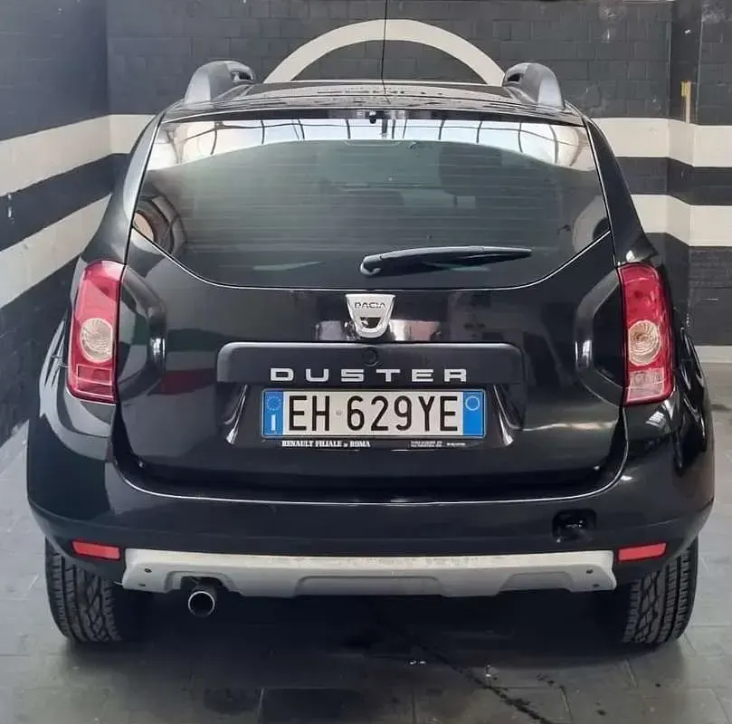 Usata Dacia Duster Lauréate 105 CV (77 kW) 2011 SUV
