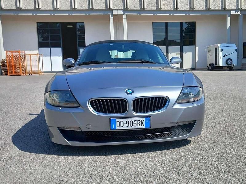 Usata BMW Z4 150 CV (110 kW) 2006 Grigio Cabrio