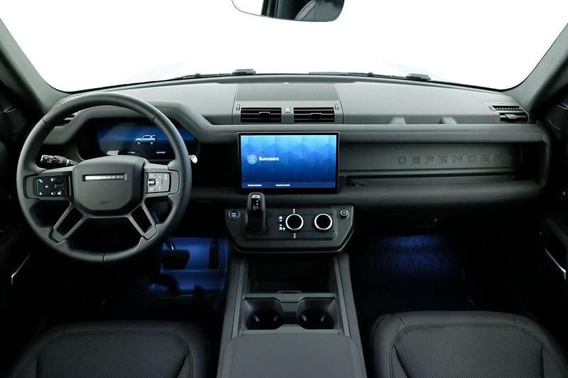 Usata Land Rover Defender SE Dynamic 200 CV (147 kW) 2025 Nero SUV