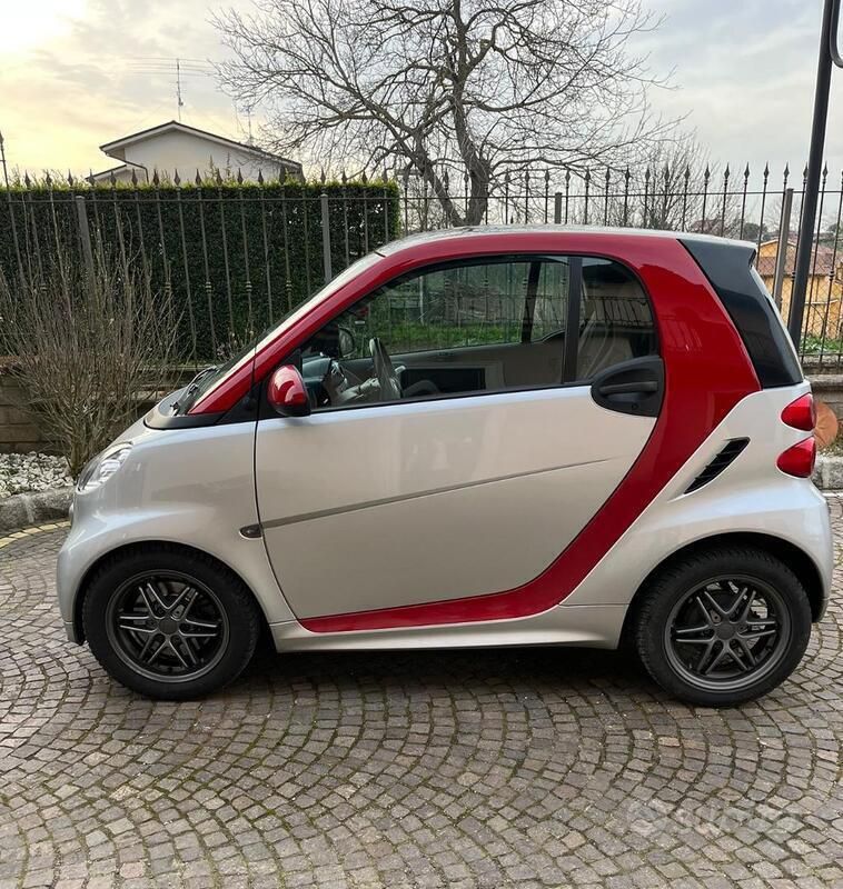 Usata Smart ForTwo Coupé 71 CV (52 kW) 2014 Utilitaria