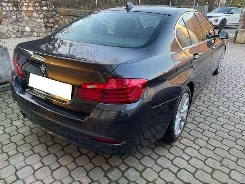 Usata BMW 520 190 CV (139 kW) 2017 Grigio Berlina
