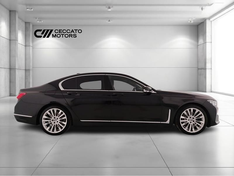 Usata BMW 730 Comfort Edition 286 CV (210 kW) 2024 Berlina