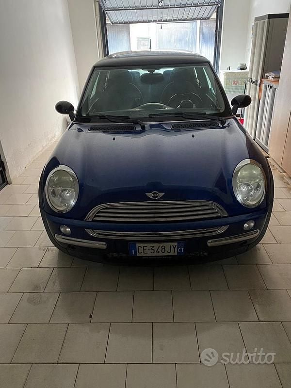 Blu Usata 2003 Mini Cooper Utilitaria | 2500 € (Ottimo prezzo) - Immagine 1/3