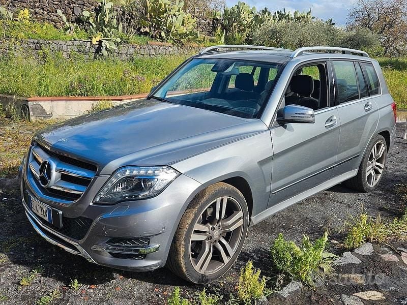Usata Mercedes GLK200 143 CV (105 kW) 2015 Grigio SUV