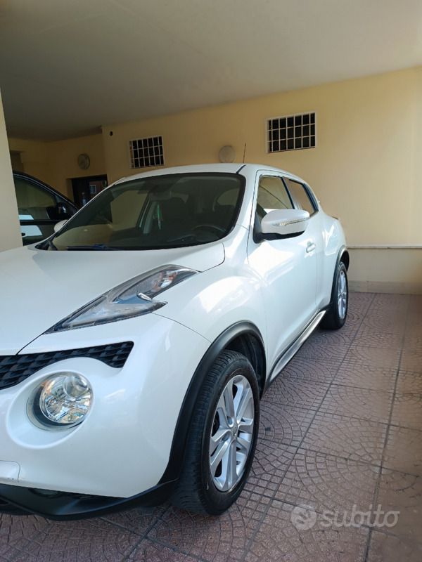 Bianco Usata 2015 Nissan Juke SUV | 7500 € (Buon prezzo) - Immagine 1/4
