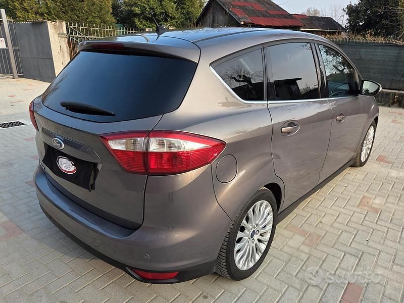 Usata Ford C-MAX Titanium 120 CV (88 kW) 2013 Marrone Monovolume