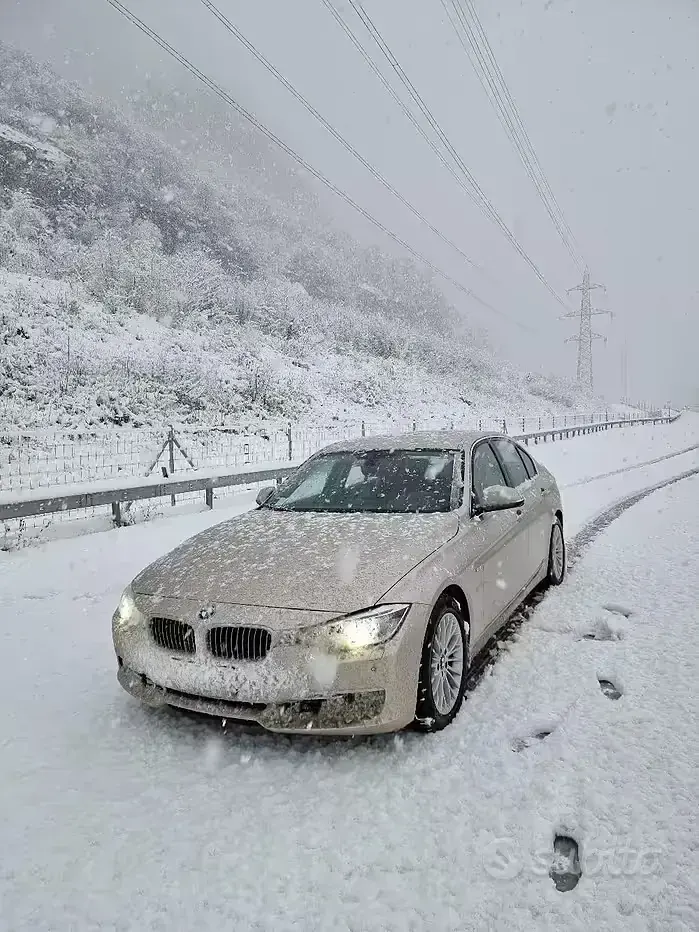 Usata BMW 328 Luxury Line 245 CV (180 kW) 2019 Berlina