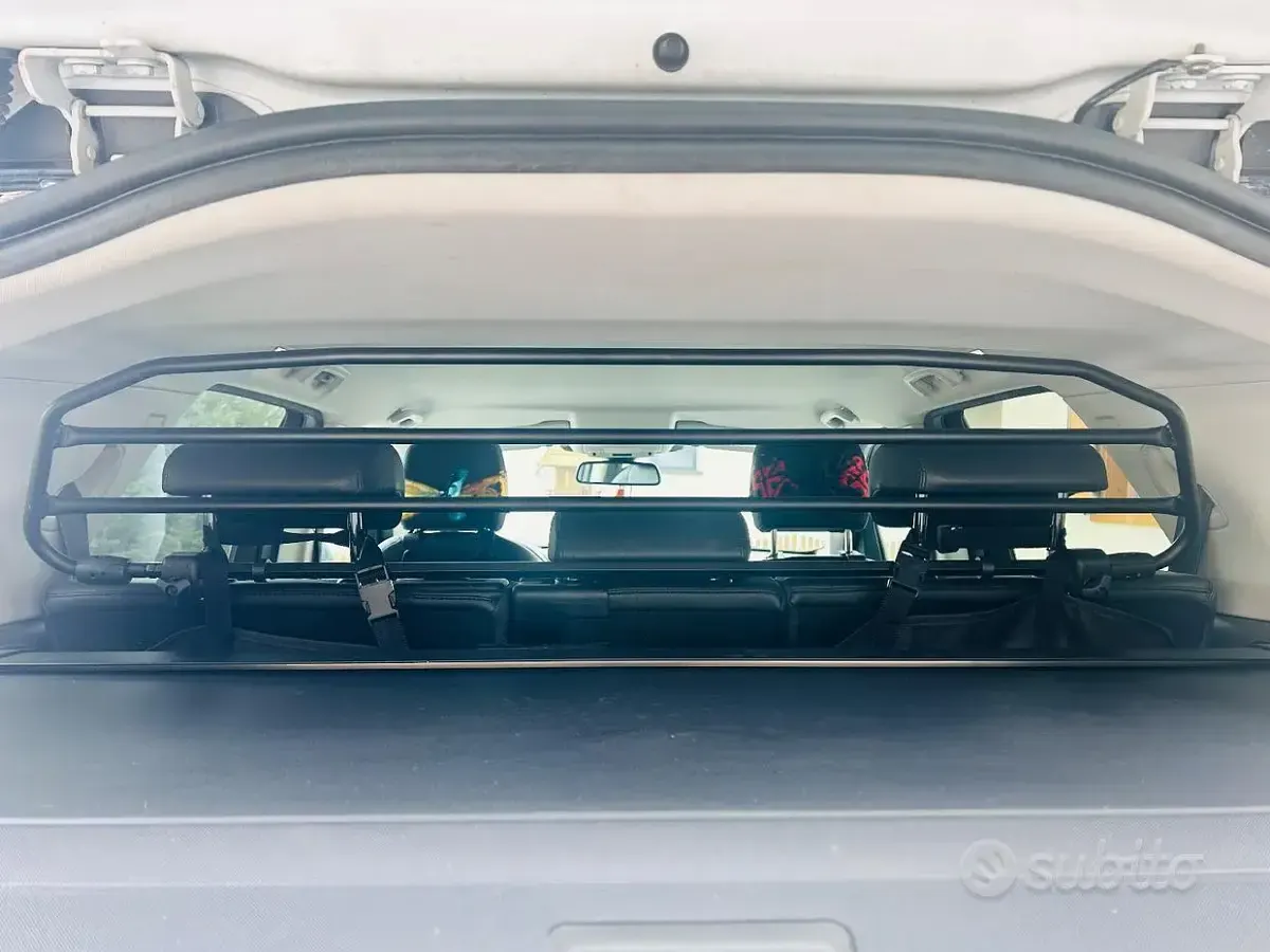 Usata Land Rover Discovery 269 CV (197 kW) 2018 Bianco SUV