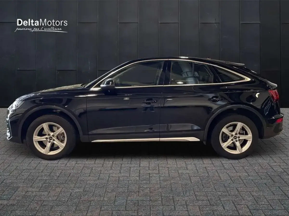 Usata Audi Q5 Sportback Ambiente 204 CV (150 kW) 2022 Nero SUV