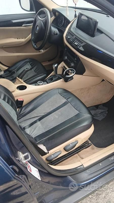 Usata BMW X1 143 CV (105 kW) 2010 Blu SUV