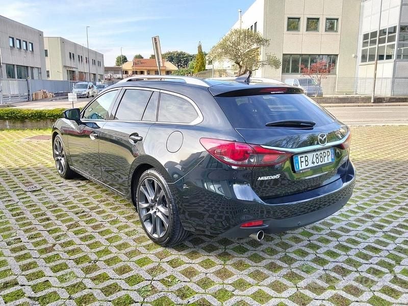 Usata Mazda 6 175 CV (128 kW) 2016 Blu Berlina