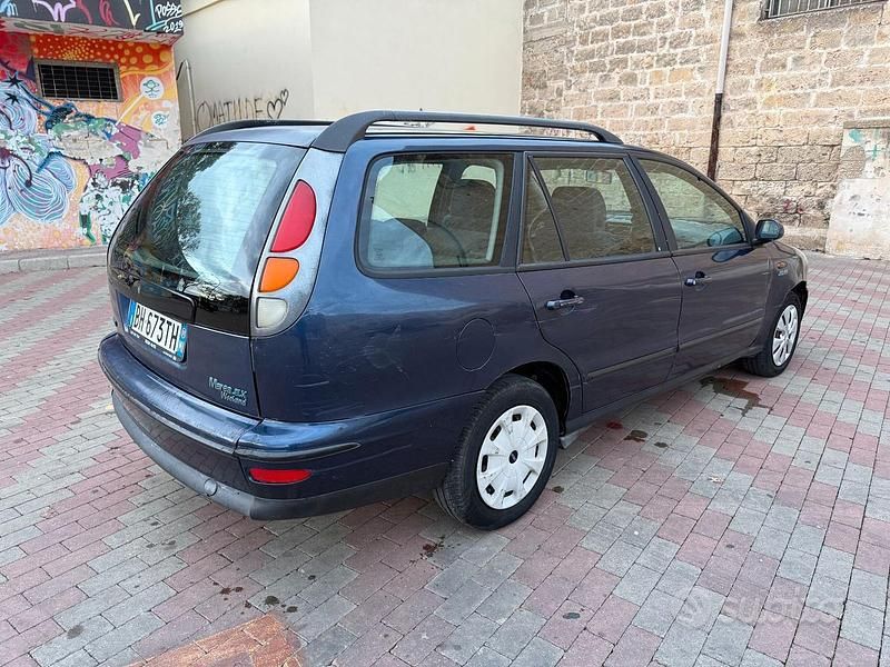 Usata Fiat Marea 105 CV (77 kW) 1999 Blu Station wagon