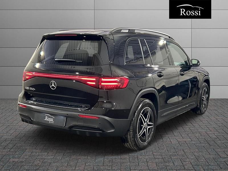Nuova Mercedes EQB250+ 139 kW (190 CV) 2025 Argento hightech SUV