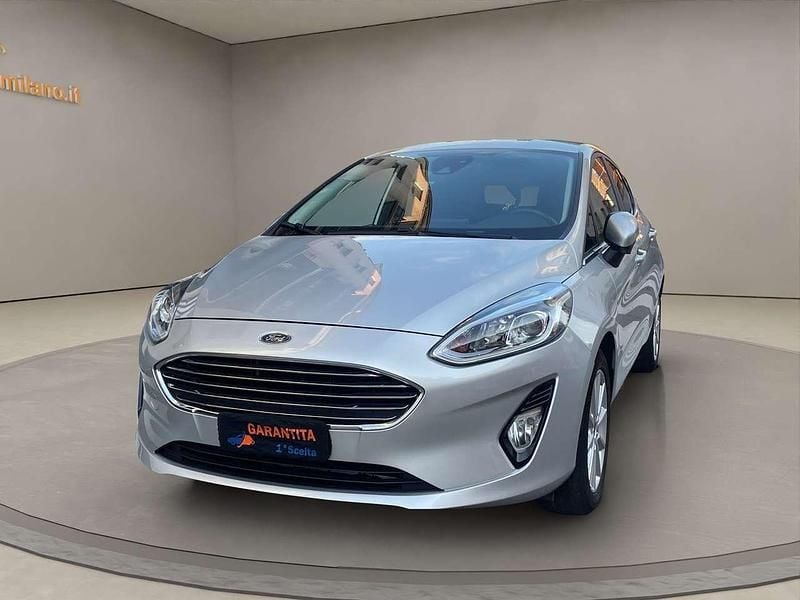 Usata Ford Fiesta 75 CV (55 kW) 2020 Argento Berlina