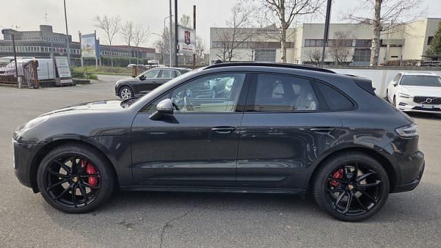 Usata Porsche Macan 440 CV (323 kW) 2022 Grigio scuro SUV