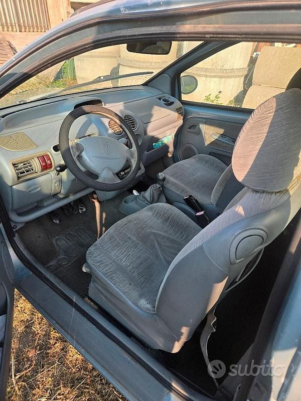 Usata Renault Twingo 2003 Grigio Utilitaria