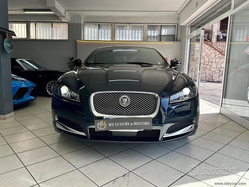Usata Jaguar XF Luxury 163 CV (119 kW) 2012 Other Berlina