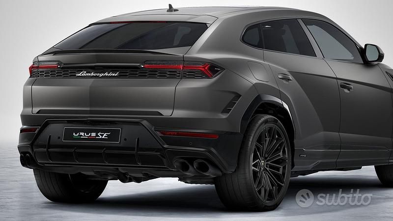 Nuova Lamborghini Urus 800 CV (588 kW) 2025 Gray SUV