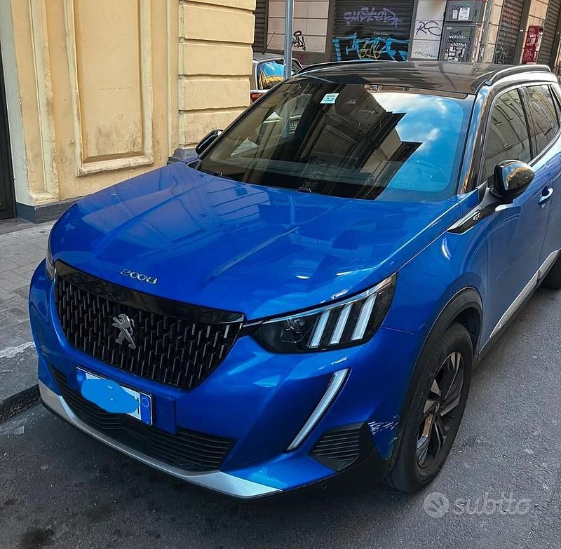 Usata Peugeot 2008 GT 131 CV (96 kW) 2023 Blu SUV