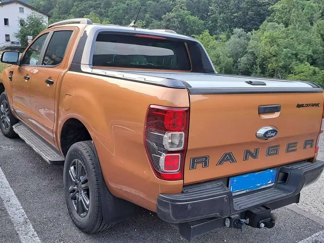 Usata Ford Ranger Wildtrack 170 CV (125 kW) 2022 Arancione Pick-up