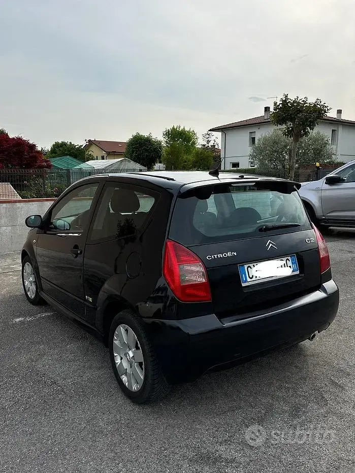 Usata Citroën C2 VTR Sport 73 CV (53 kW) 2005 Nero Utilitaria