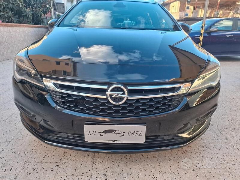Usata Opel Astra Edition 110 CV (80 kW) 2017 Nero Station wagon