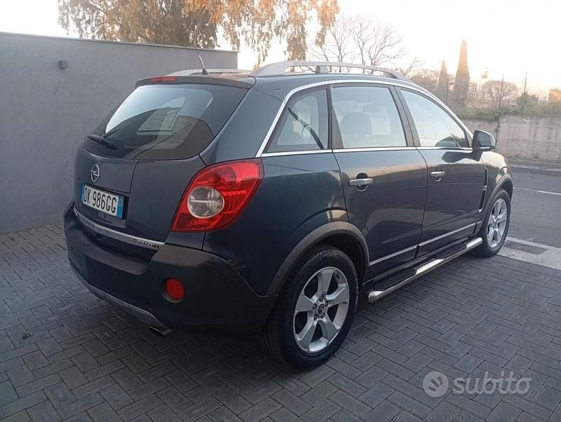 Usata Opel Antara Cosmo 150 CV (110 kW) 2007 Blu SUV