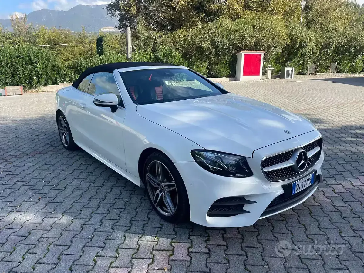 Usata Mercedes E220 Premium 194 CV (142 kW) 2018 Cabrio