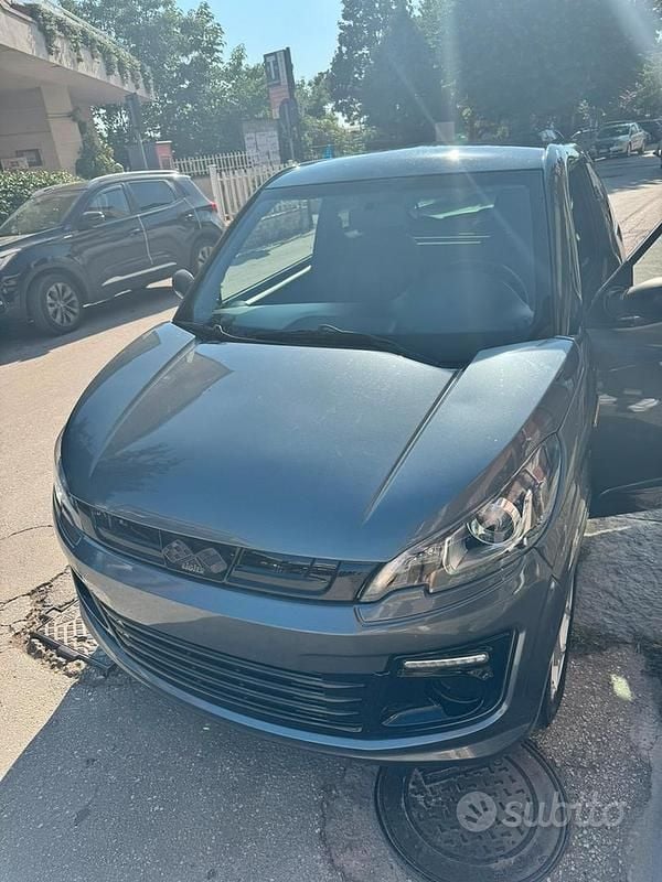 Grigio Usata 2019 Ligier JS50 Due volumi | 8500 € (Ottimo prezzo) - Immagine 1/4