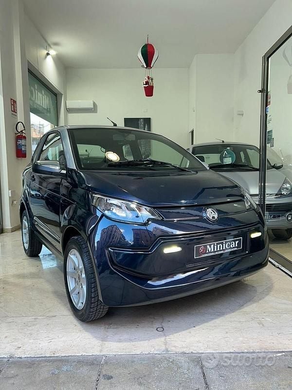 Usata Aixam City Premium 2017 Blu Berlina