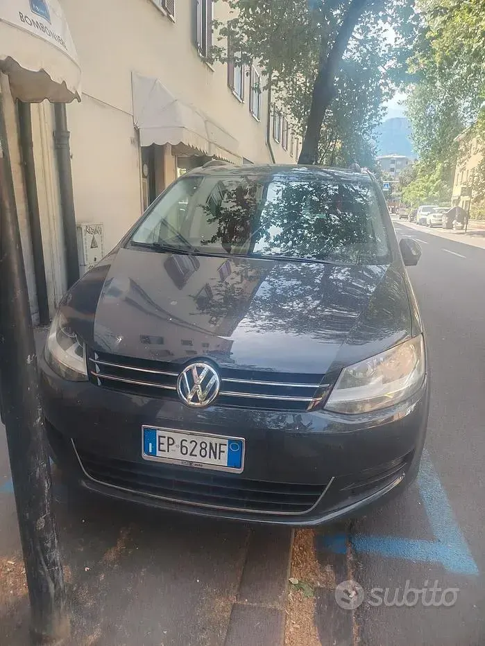 Usata VW Sharan 140 CV (102 kW) 2013 Grigio Monovolume