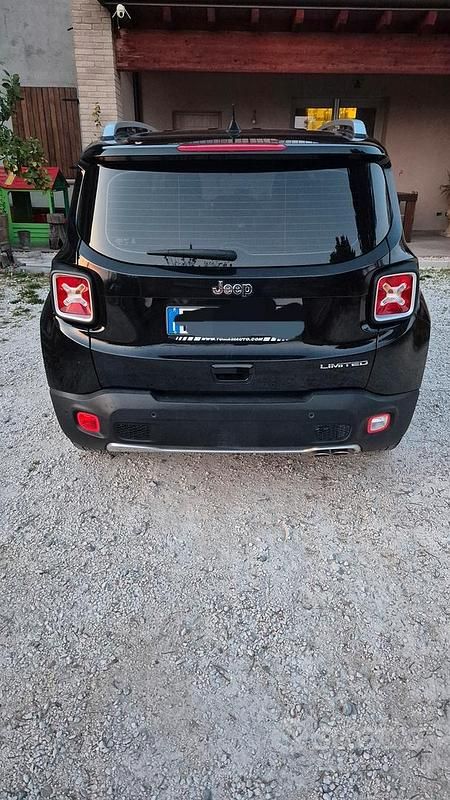Usata Jeep Renegade 120 CV (88 kW) 2018 Nero SUV
