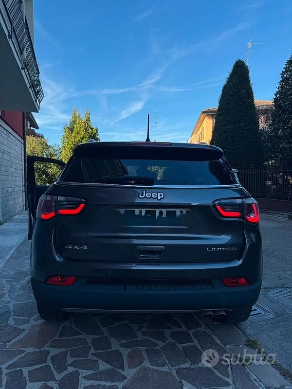 Usata Jeep Compass 140 CV (102 kW) 2018 SUV