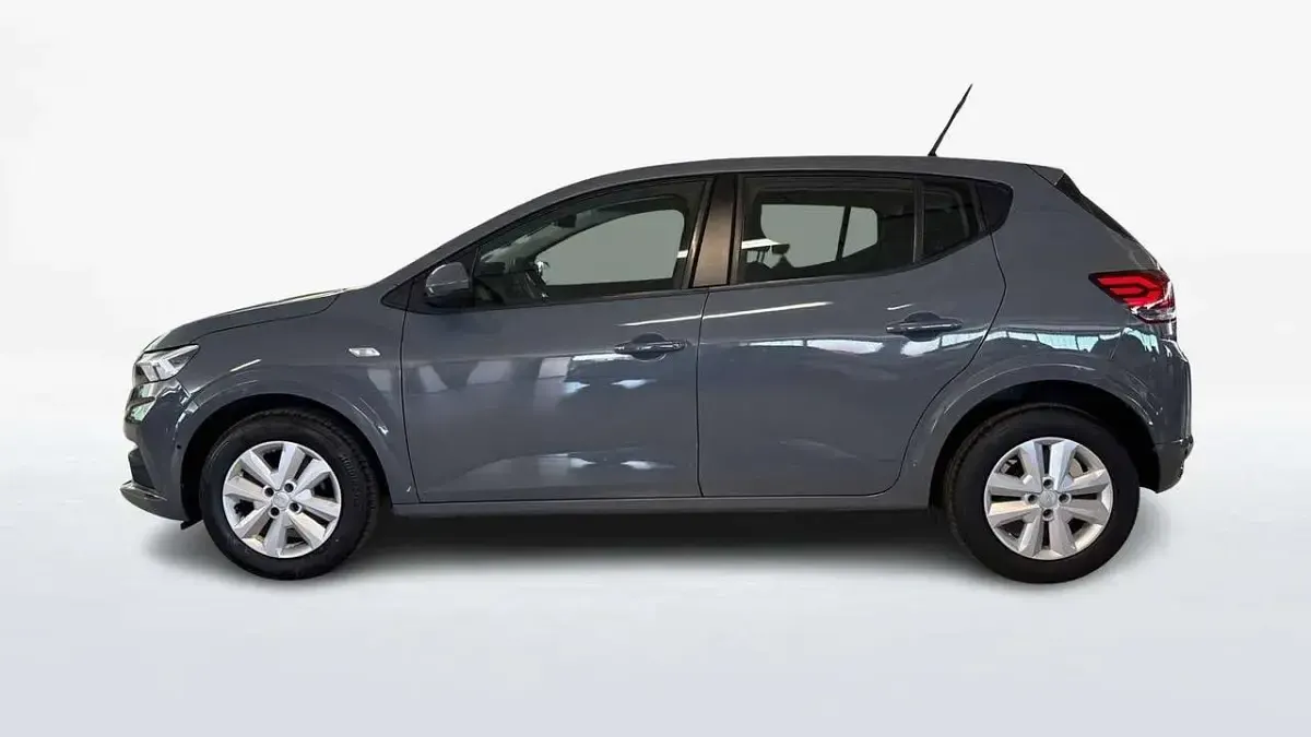 Usata Dacia Sandero Expression 101 CV (74 kW) 2023 Grigio Berlina