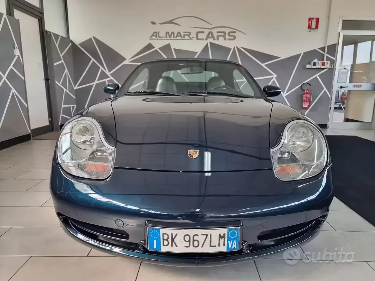 Usata Porsche 911 Carrera Cabriolet 300 CV (220 kW) 2000 Blu Cabrio