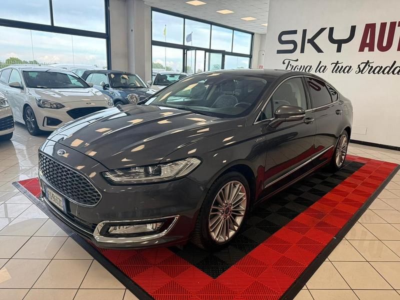 Usata Ford Mondeo Vignale 187 CV (137 kW) 2018 Grigio Berlina