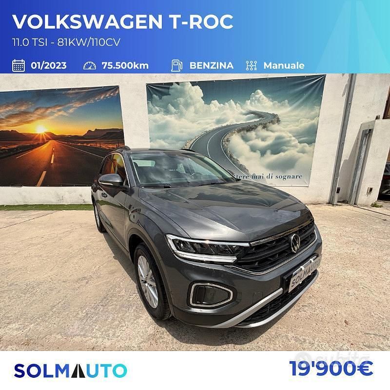 Usata VW T-Roc Life 110 CV (80 kW) 2023 Grigio(met.) SUV