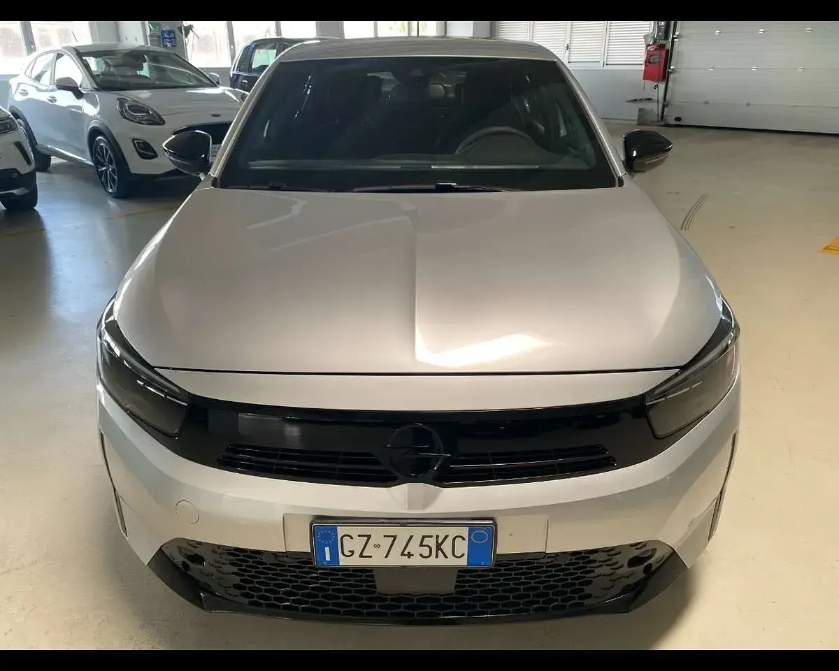 Usata Opel Corsa S 101 CV (74 kW) 2025 Argento Utilitaria